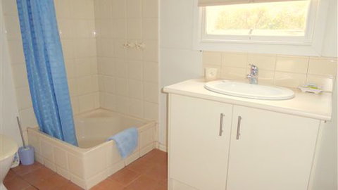 Sunny Hill Villa - Tourism Guide 4