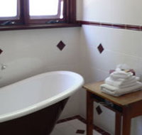 Acorn Cottage - Travel Agents