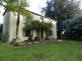 Adelaide Hills Country Cottages - Apple Tree Cottage - Tourism Guide 2