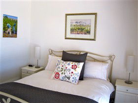 ArtWine Cottages - Tourism Guide 0