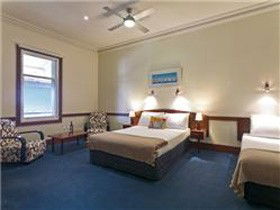 Aurora Ozone Hotel - Tourism Guide 0