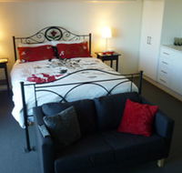 Cleggett Wines - Tourism Guide