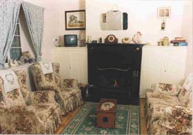 Lavender Cottage Bed And Breakfast Accommodation - Travel Agents 1