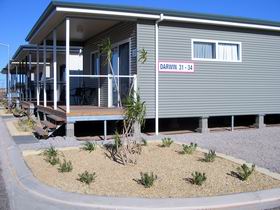 Sundowner Cabin And Tourist Park - Travel Agents 0