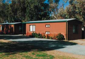 Tumby Bay Caravan Park Cabins - Travel Agents 1