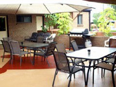 AAA Lancaster Court Motel - Tourism Guide 3