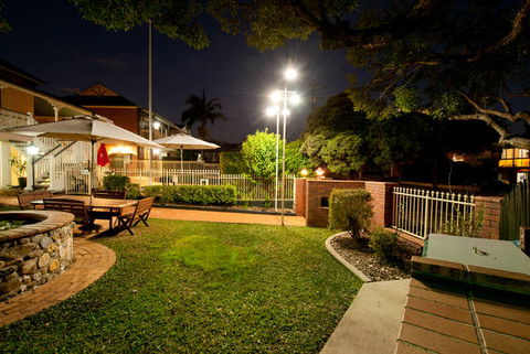 Aabon Holiday Apartments & Motel - Tourism Guide 2