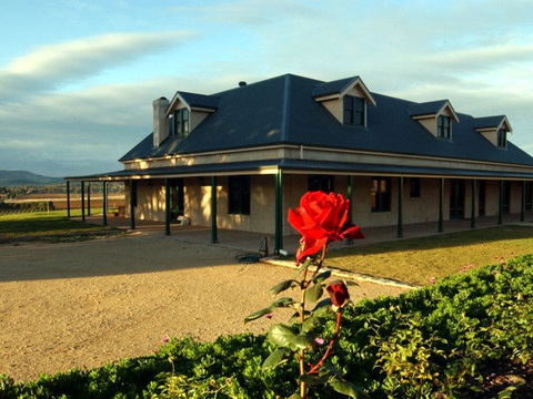 Abbotsford Country House - Tourism Guide 1