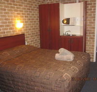Acacia Motor Inn - Tourism Guide
