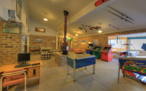 Acacia Snowy Motel - Tourism Guide 0