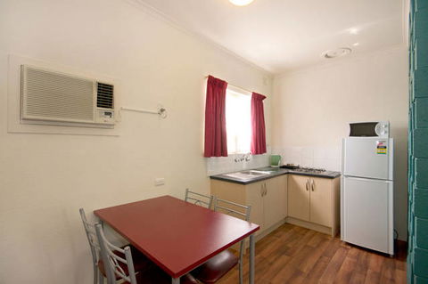 Adelaide City Fringe Serviced Apartments & Motel - Tourism Guide 4