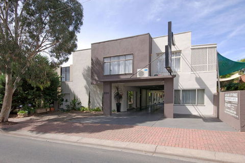 Adelaide City Fringe Serviced Apartments & Motel - Tourism Guide 9