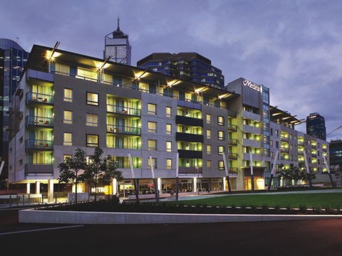 Adina Apartment Hotel Perth - Tourism Guide 1