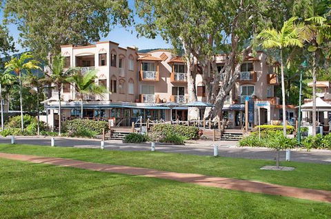 Alassio On The Beach - Tourism Guide 1