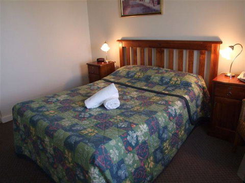 Albury Hume Inn Motel - Tourism Guide 3