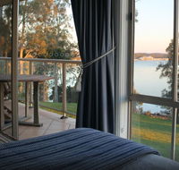Anne's Waterfront Haven Bed  Breakfast - Cruises Travel