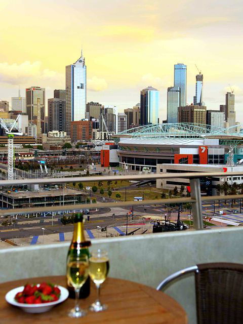 Apartments@Docklands - Tourism Guide 3