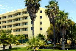 Atrium Hotel Mandurah - Tourism Guide 1