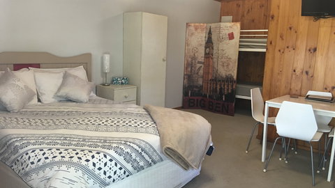 Seppelts View Cabins - Travel Agents 14