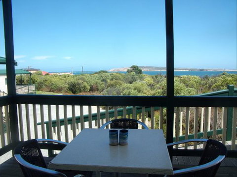 Elliston Waterloo Bay Tourist Park - Tourism Guide 0