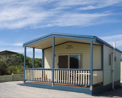 Elliston Waterloo Bay Tourist Park - Tourism Guide 2
