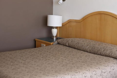 Adelaide International Motel - Tourism Guide 4