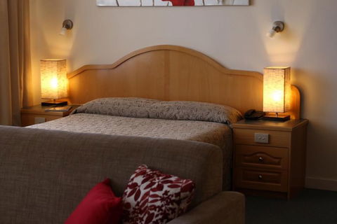 Adelaide International Motel - Tourism Guide 7