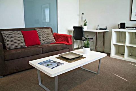 ADELAIDE DRESSCIRCLE APARTMENTS - THE PALMS APARTMENTS KENT TOWN - Tourism Guide 0