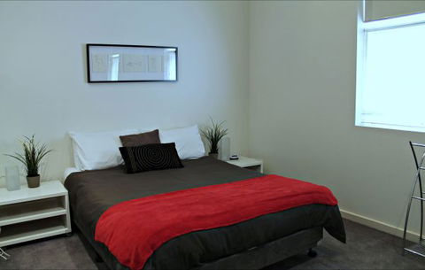 ADELAIDE DRESSCIRCLE APARTMENTS - THE PALMS APARTMENTS KENT TOWN - Tourism Guide 9