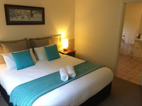 Alpine Valley Cottages - Tourism Guide 1