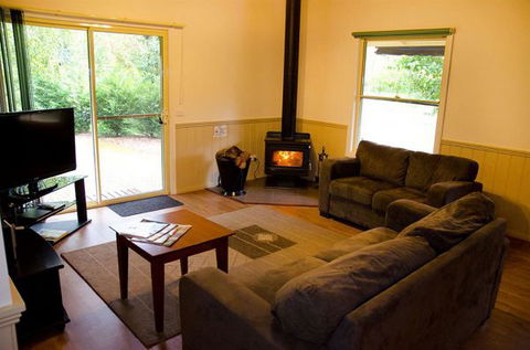 Alpine Valley Cottages - Tourism Guide 7