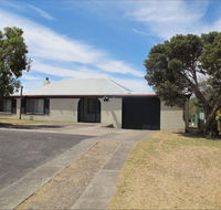 Carthew Street Holiday Home - Cruises Travel