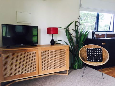 Farm Pod At Twamley Farm - Travel Agents 11