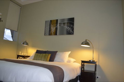 Revive Central Apartments - Travel Search 1