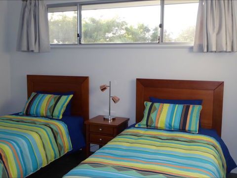 Adelaide Holiday House - Tourism Guide 3