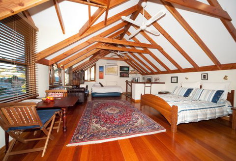 An Oasis In The City - Travel Agents 1