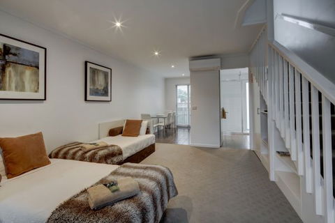 Ashmont Motor Inn And Apartments - Tourism Guide 8