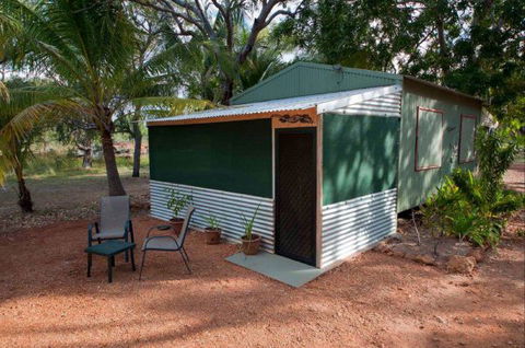 Banana Well Getaway - Tourism Guide 0
