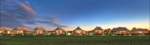 Rivershore Resort - Tourism Guide 0