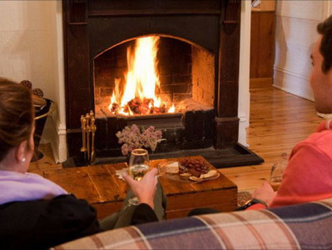 Brown's House Bed & Breakfast - Tourism Guide 1