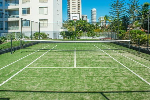 Cashelmara Burleigh Beachfront Apartments - Tourism Guide 8