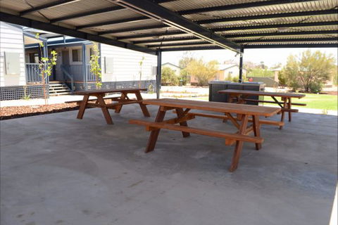 Discovery Parks - Roxby Downs - Travel Agents 1