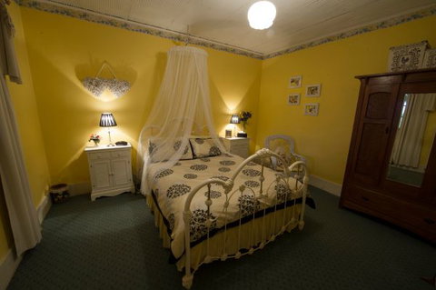 Enerby Farm Cottage - Travel Agents 4