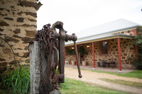 Enerby Farm Cottage - Travel Agents 9