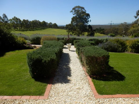 Enerby Farm Cottage - Travel Agents 10