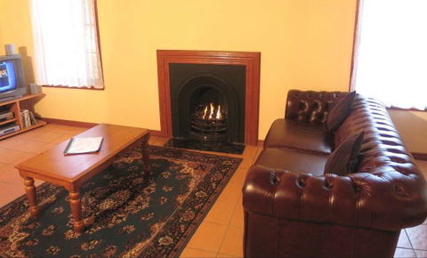 Boronia Peak Villas - Tourism Guide 2