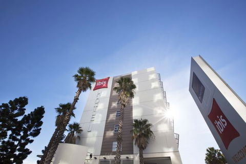 Ibis Sydney Olympic Park - Tourism Guide 0
