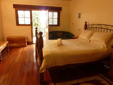 Kaesler Cottages - Tourism Guide 1