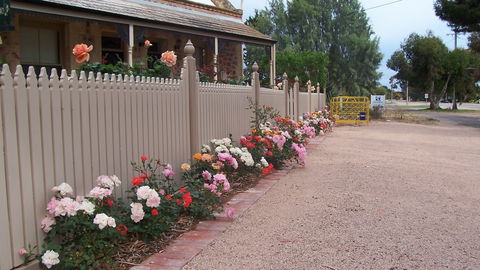 Amelia's Bed And Breakfast - Tourism Guide 0