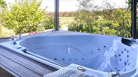 A Way To Relax At Welcome Springs Country Stays - Tourism Guide 0